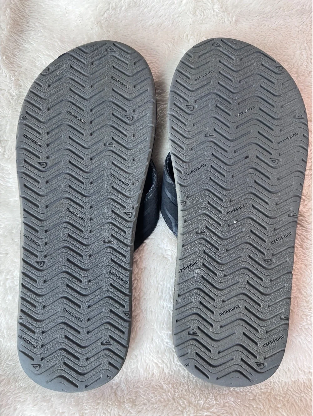 Quiksilver Men’s Black Flip Flop Sandals Casual Beach Summer Shoes